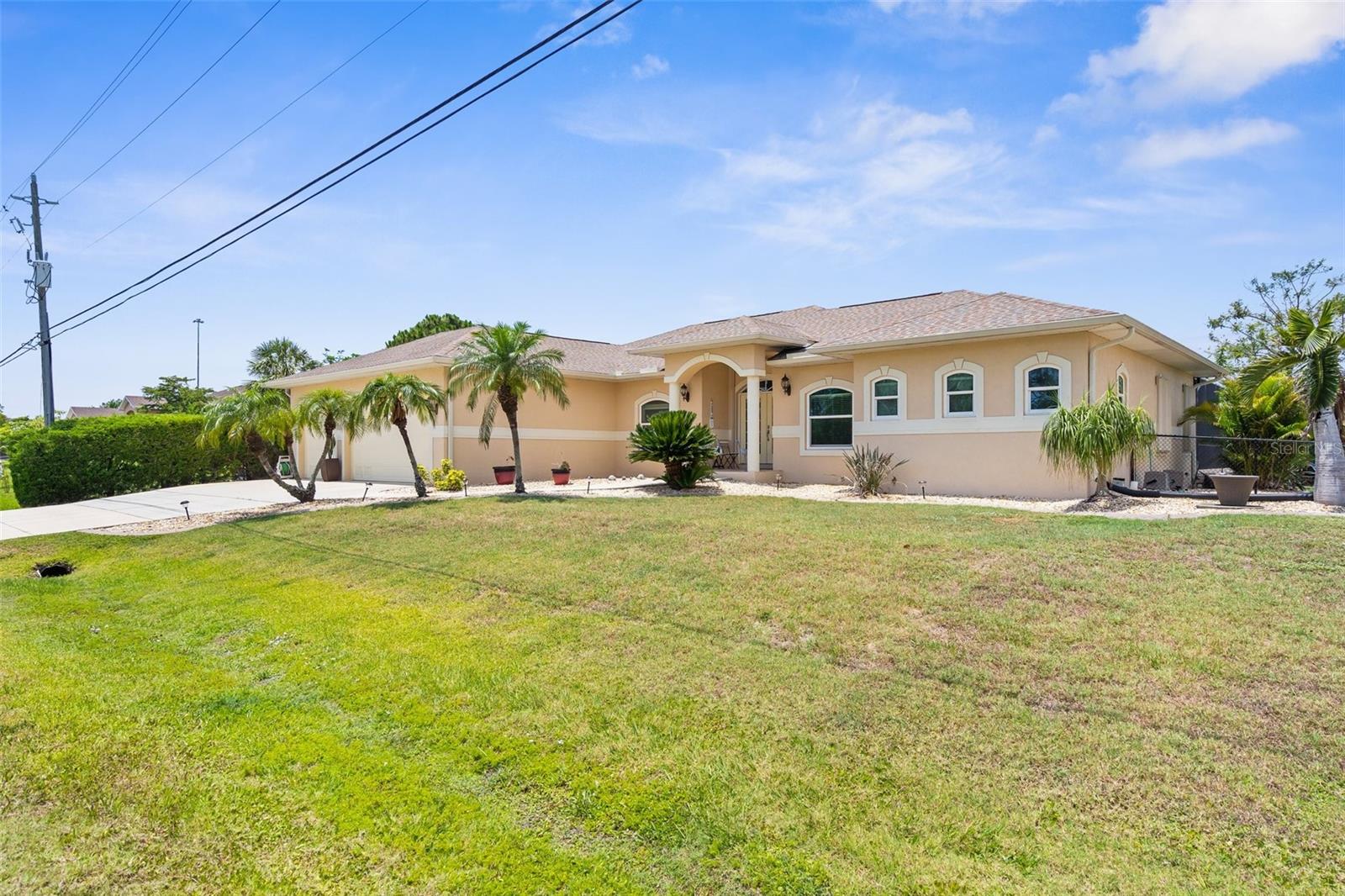 Image 10 of 48 For 2911 Riverside Drive