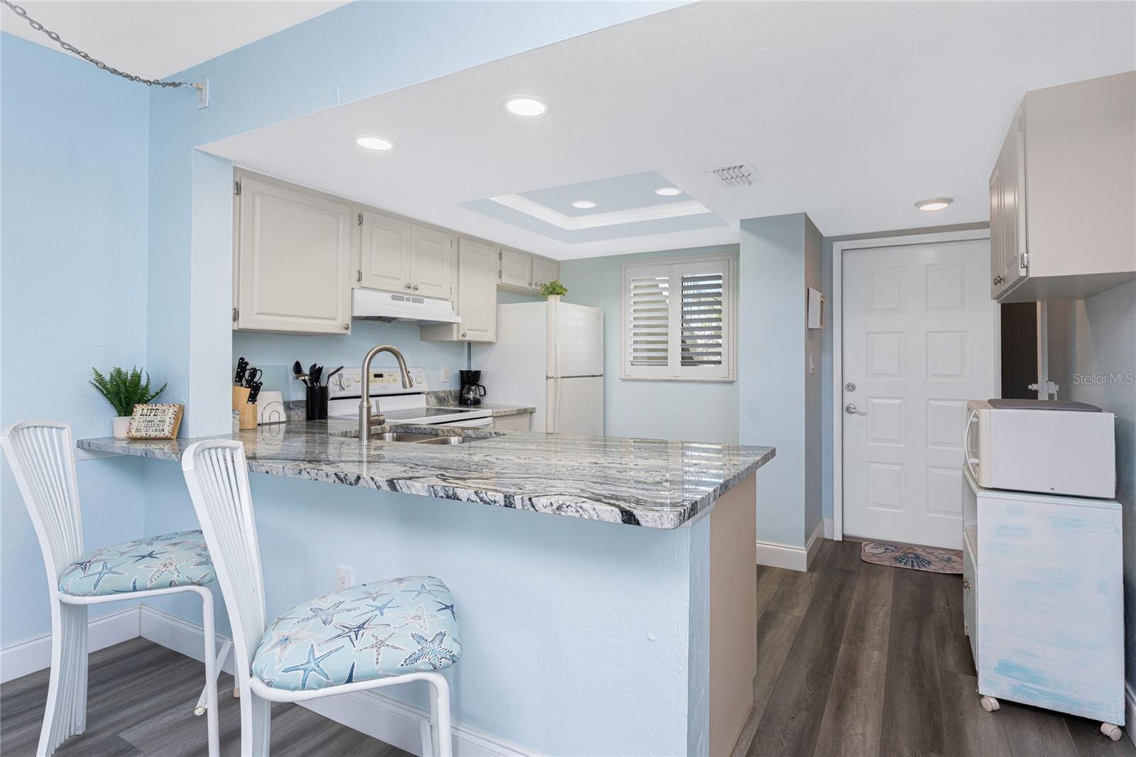 Image 10 of 71 For 25225 Rampart Boulevard 1603