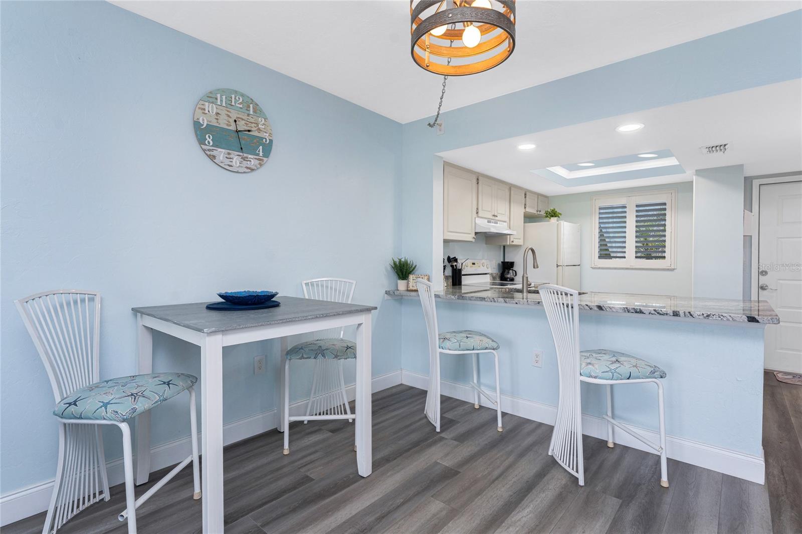 Image 15 of 71 For 25225 Rampart Boulevard 1603