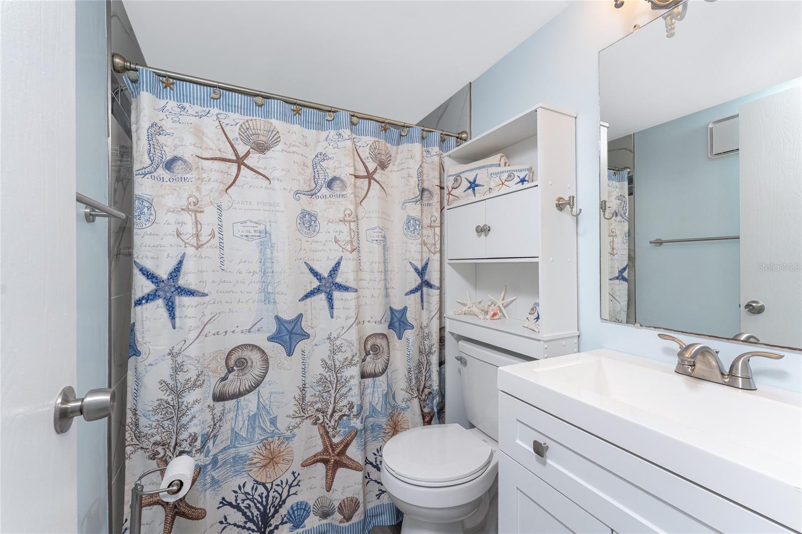 Image 31 of 71 For 25225 Rampart Boulevard 1603