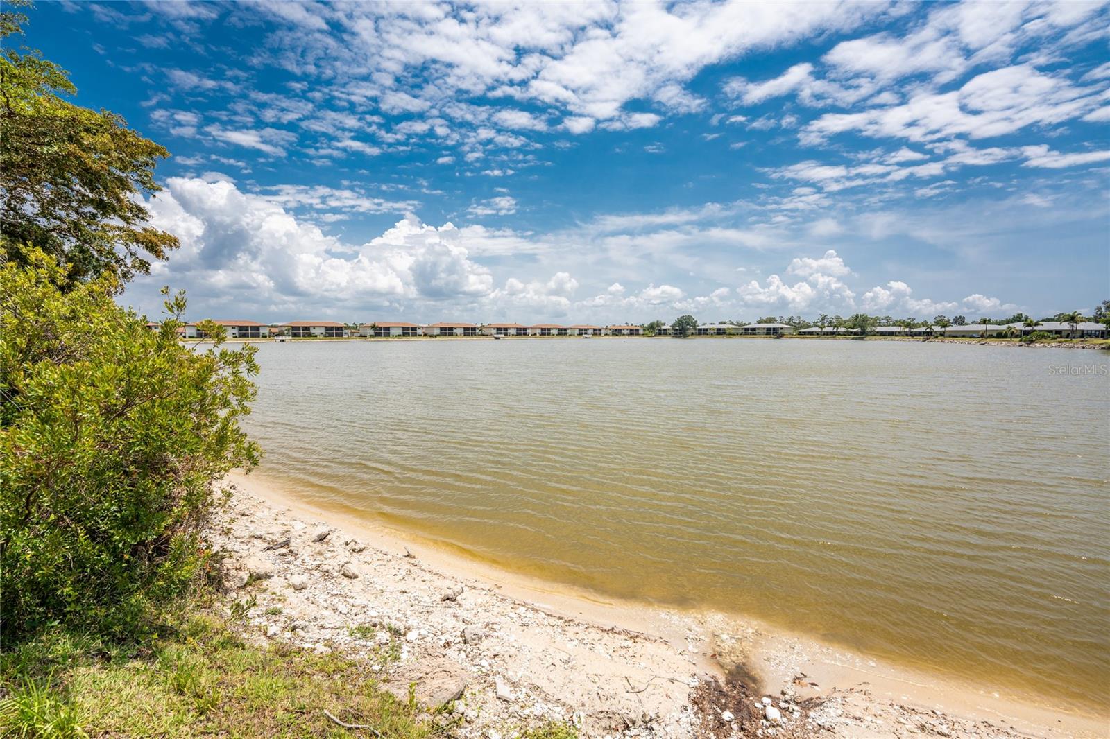 Image 47 of 71 For 25225 Rampart Boulevard 1603