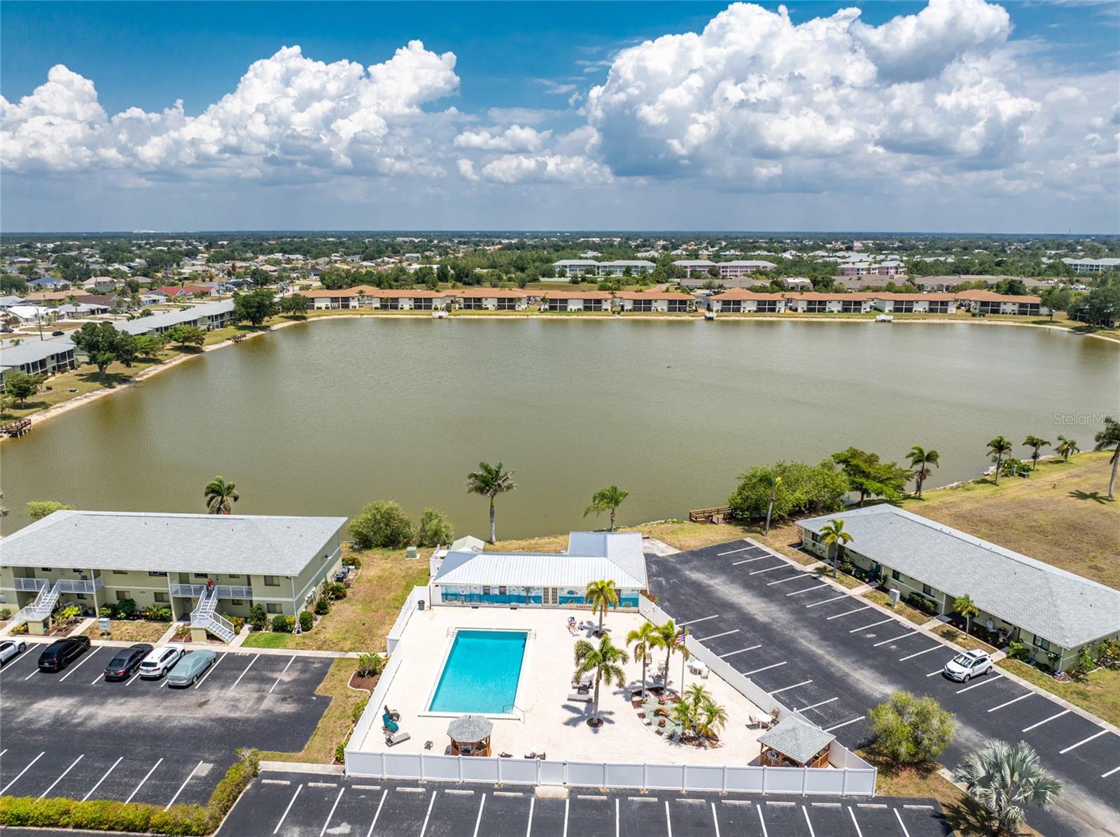 Image 53 of 71 For 25225 Rampart Boulevard 1603