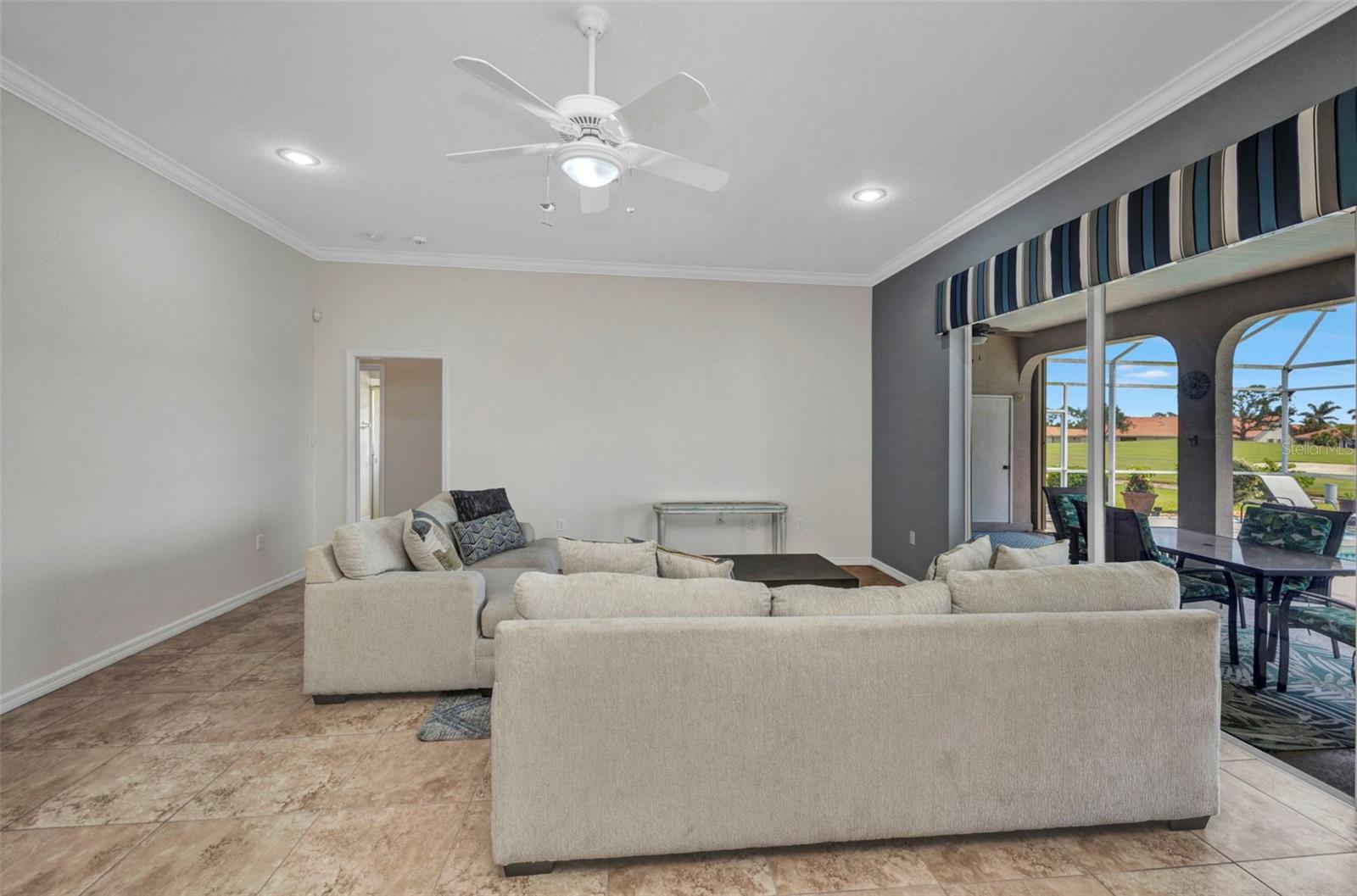 Image 17 of 56 For 12951 Kingsway Circle