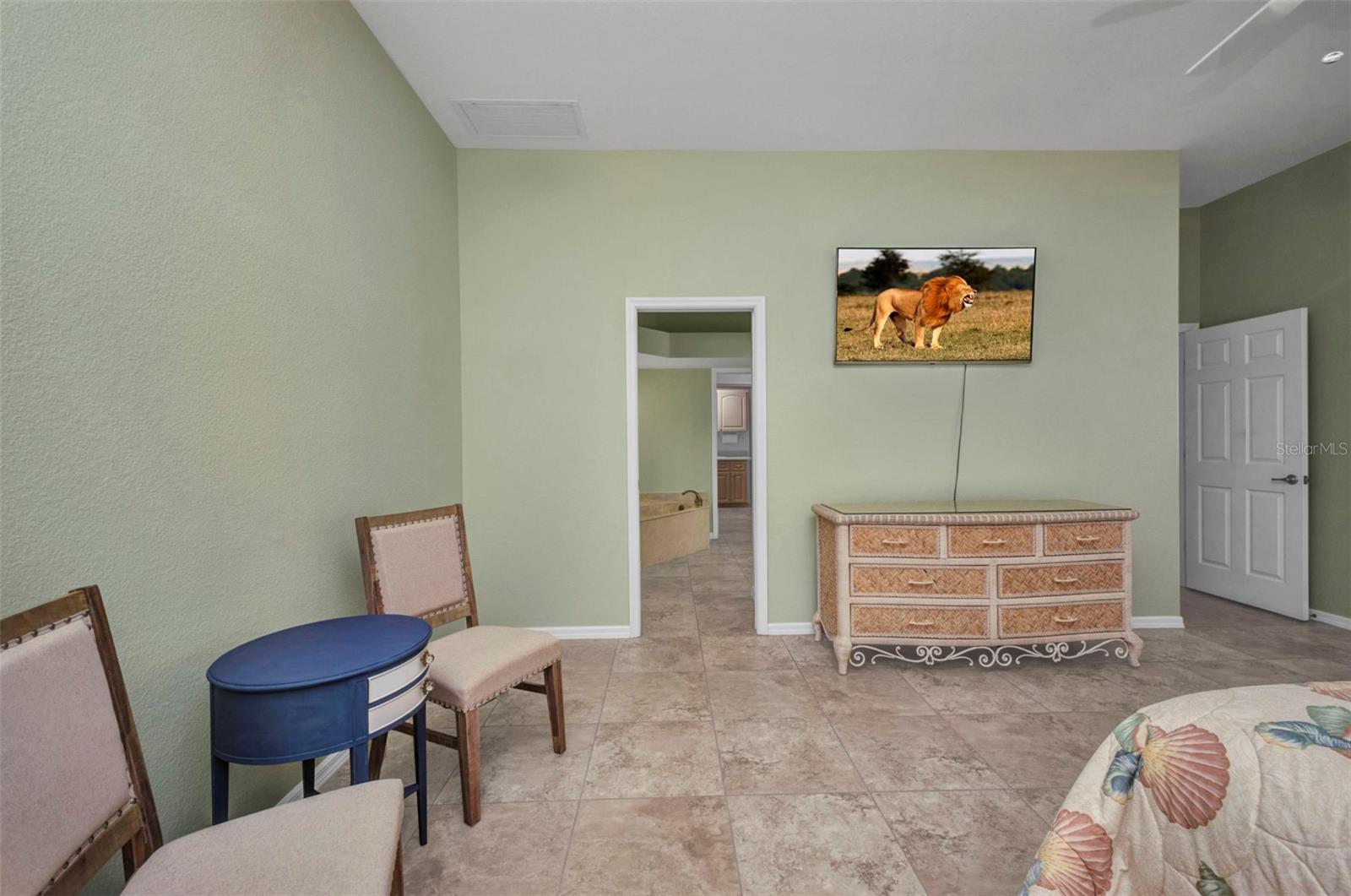 Image 25 of 56 For 12951 Kingsway Circle