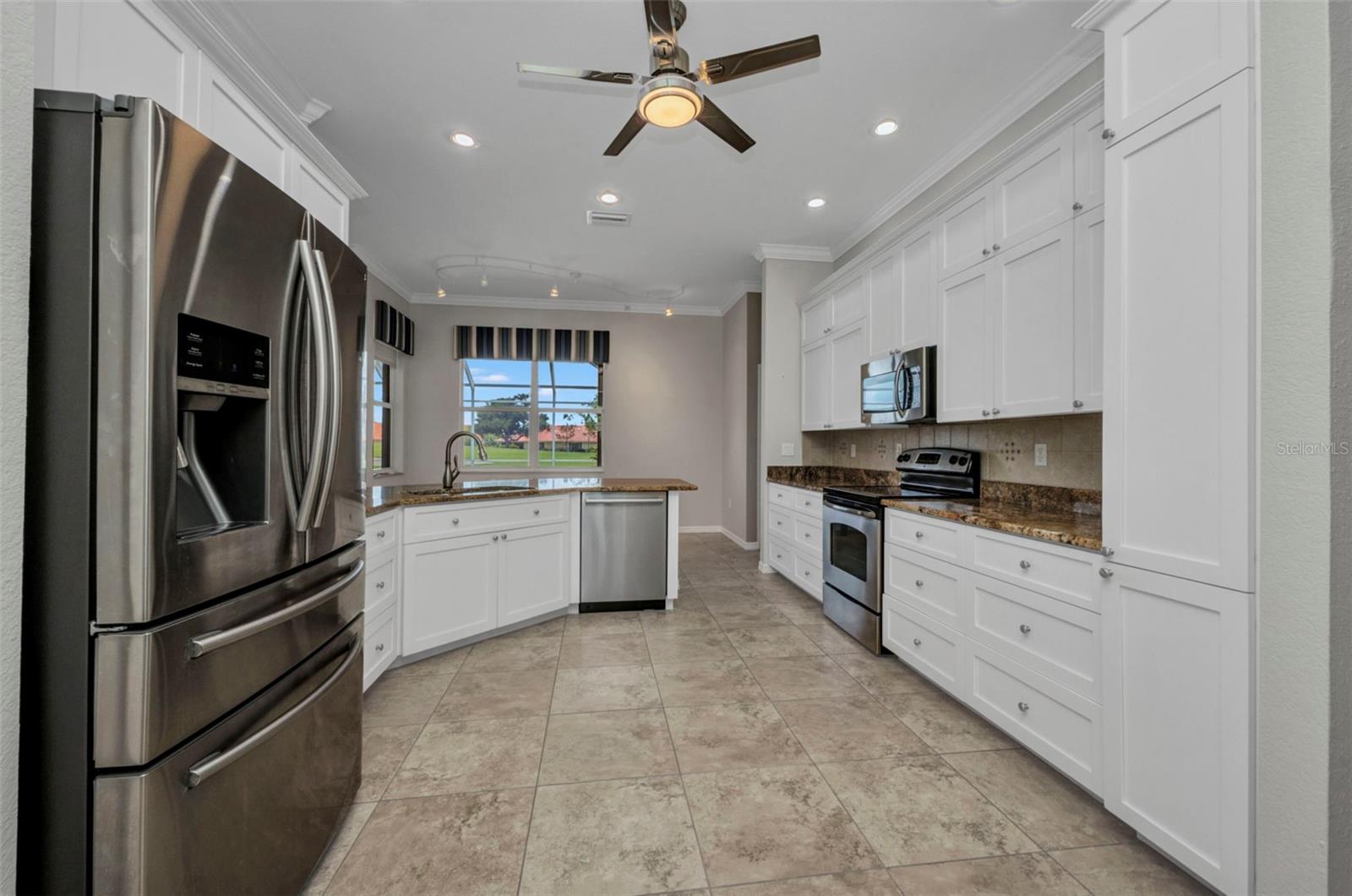 Image 7 of 56 For 12951 Kingsway Circle