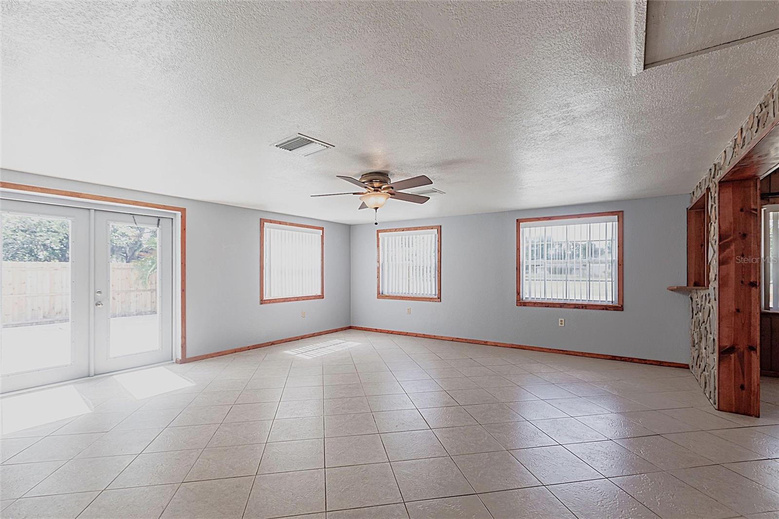 Image 9 of 39 For 30154 Beech Road