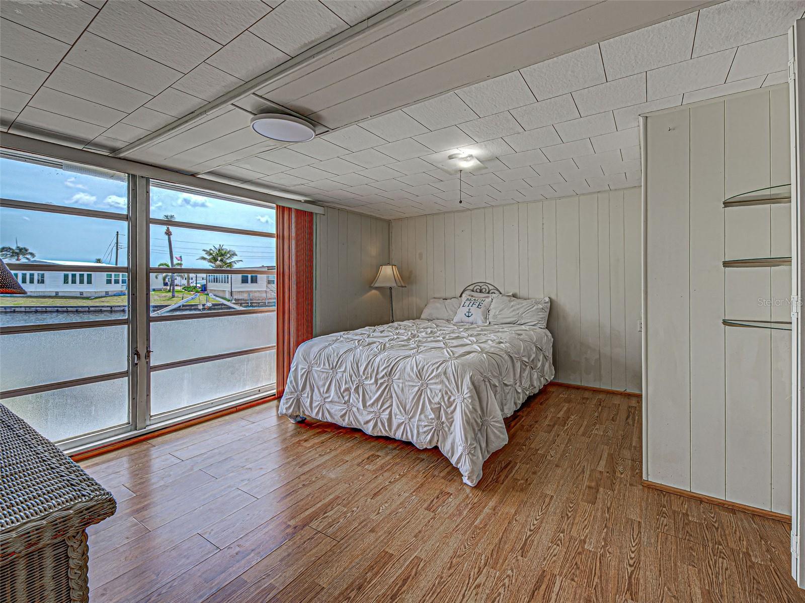 Image 30 of 43 For 522 Clarion Place