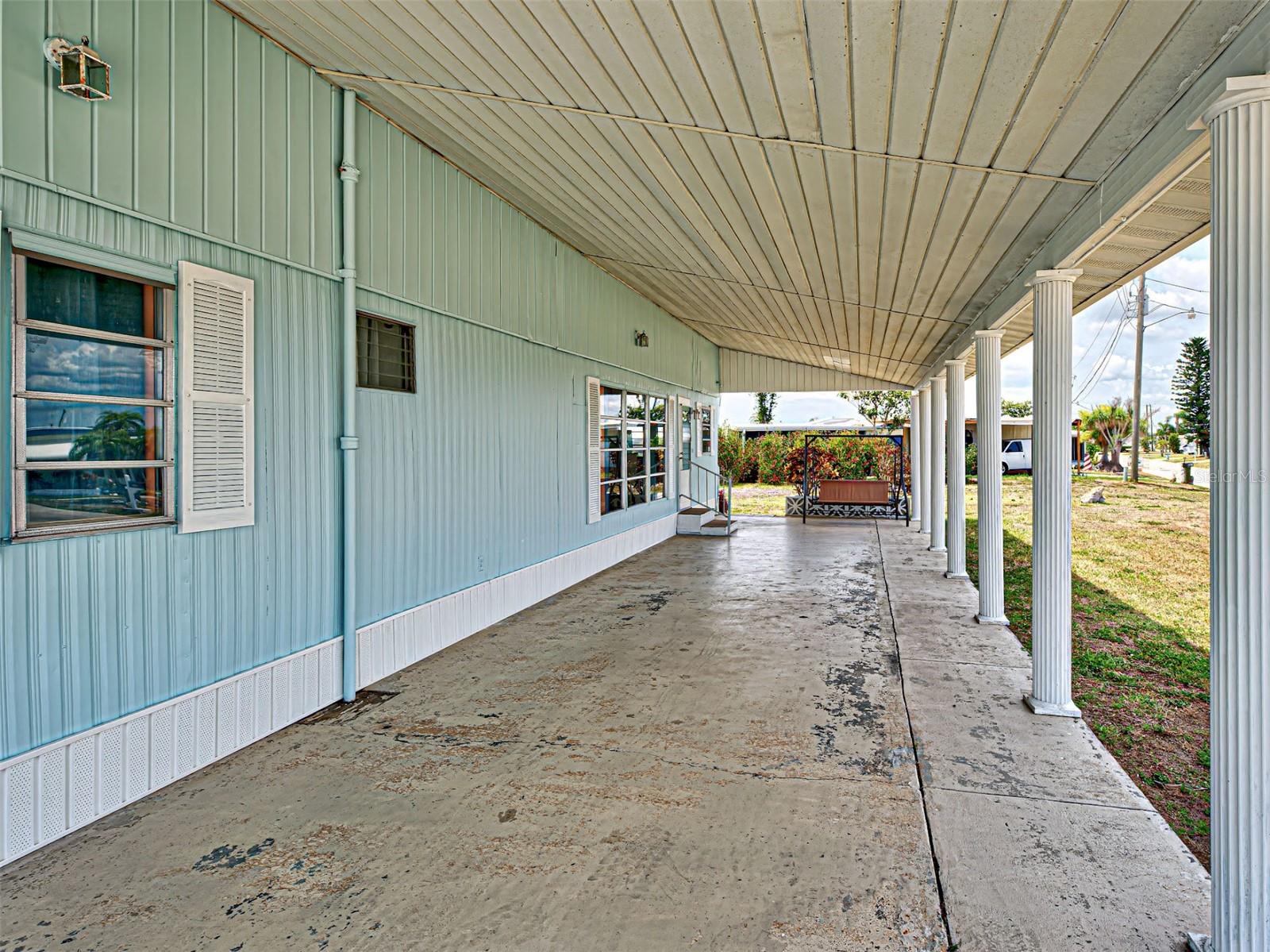 Image 42 of 43 For 522 Clarion Place