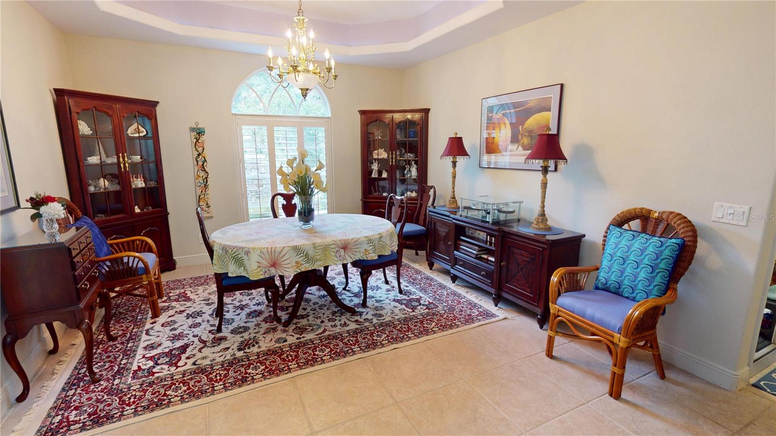 Image 15 of 57 For 8596 Riverside Drive