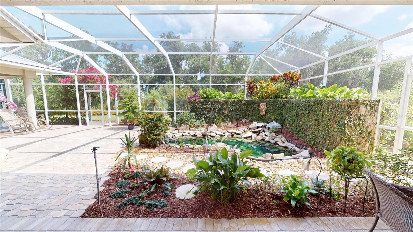 Image 21 of 57 For 8596 Riverside Drive