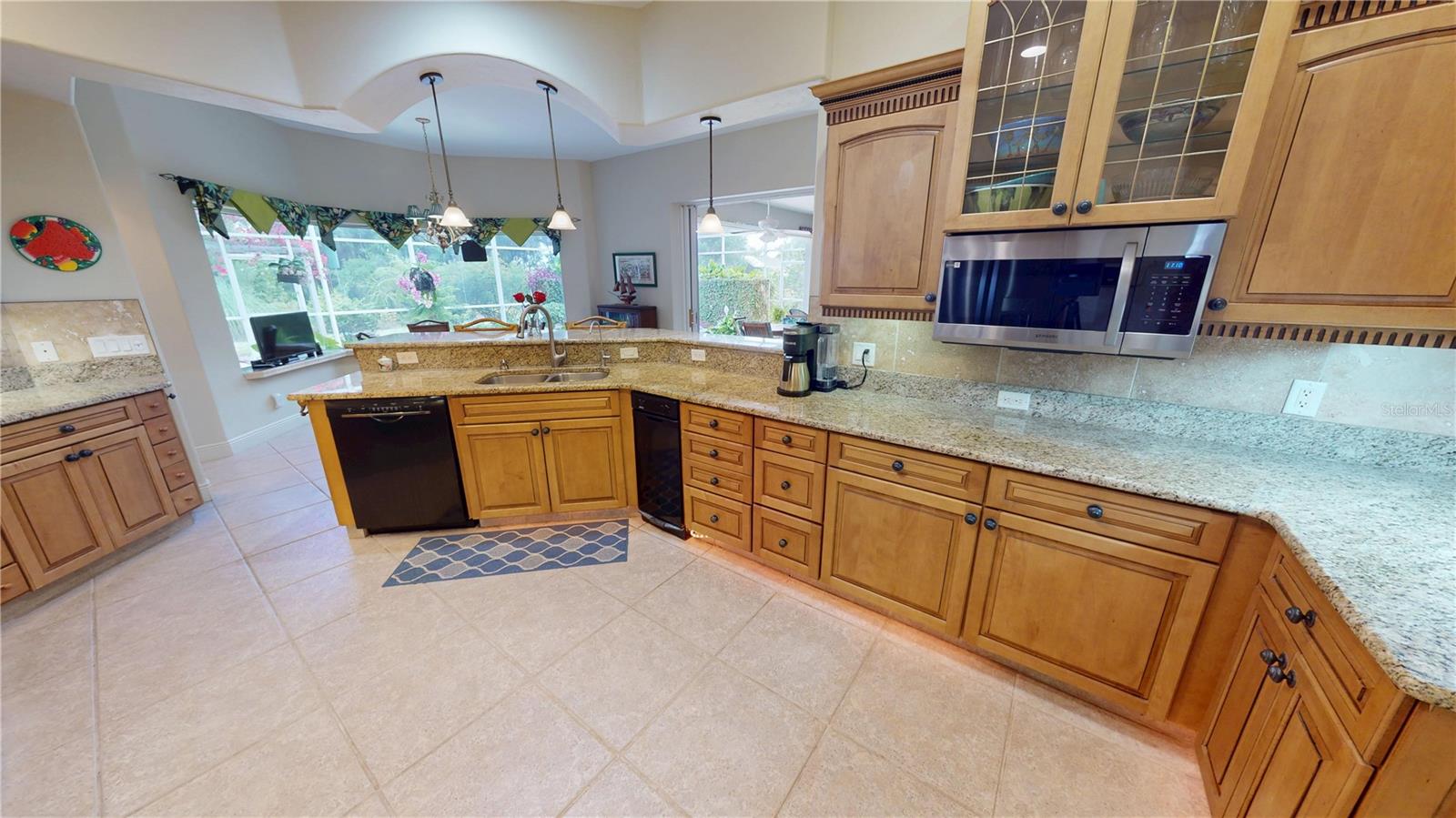 Image 9 of 57 For 8596 Riverside Drive
