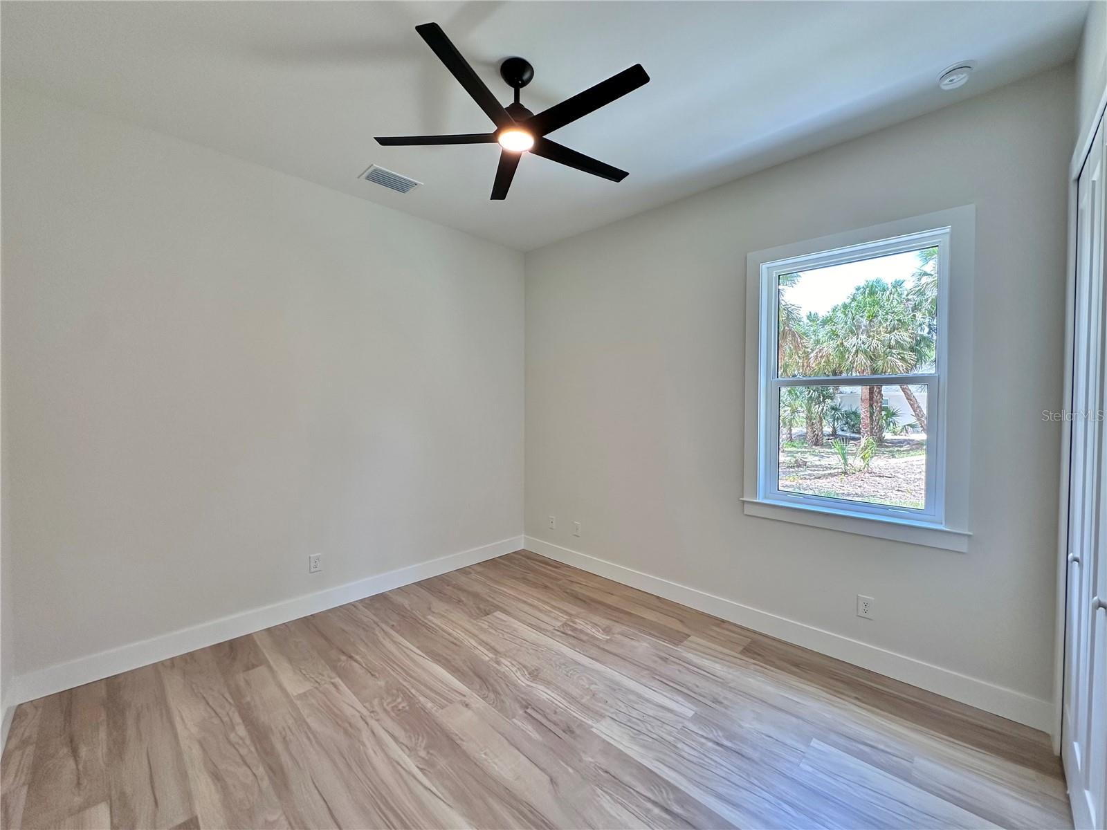 Image 22 of 27 For 2743 Begonia Terrace