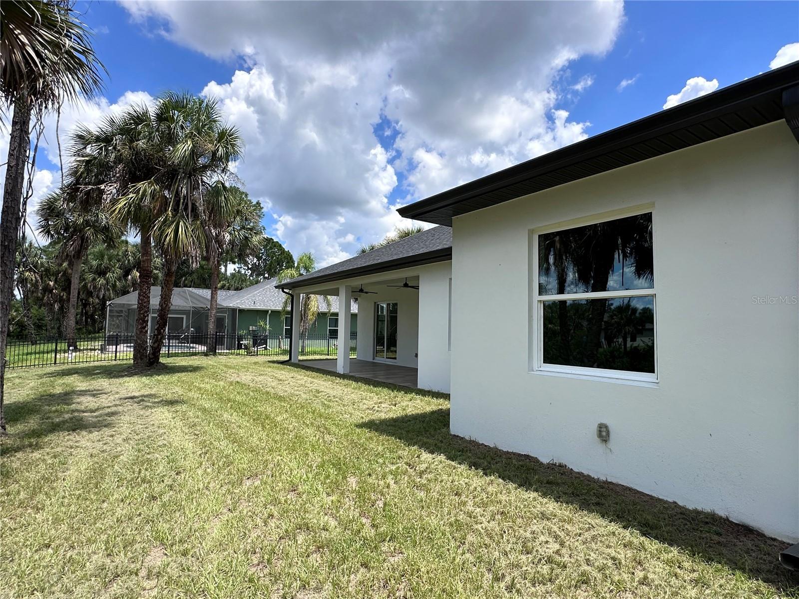 Image 33 of 33 For 2743 Begonia Terrace