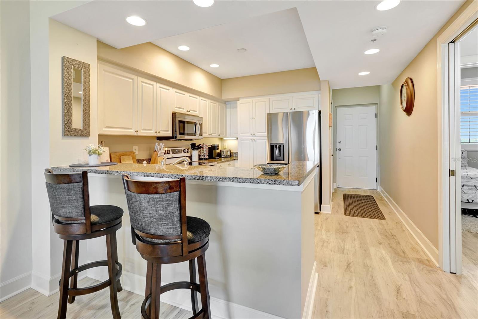 Image 15 of 31 For 3191 Matecumbe Key Road 305