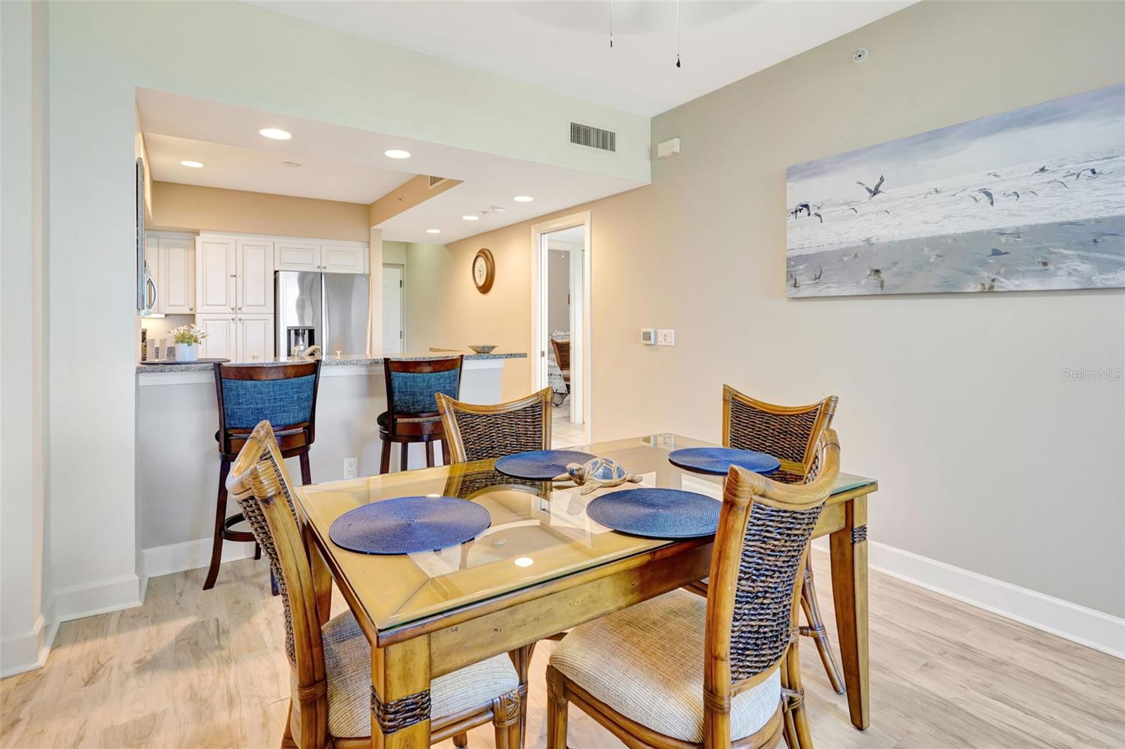 Image 3 of 31 For 3191 Matecumbe Key Road 305