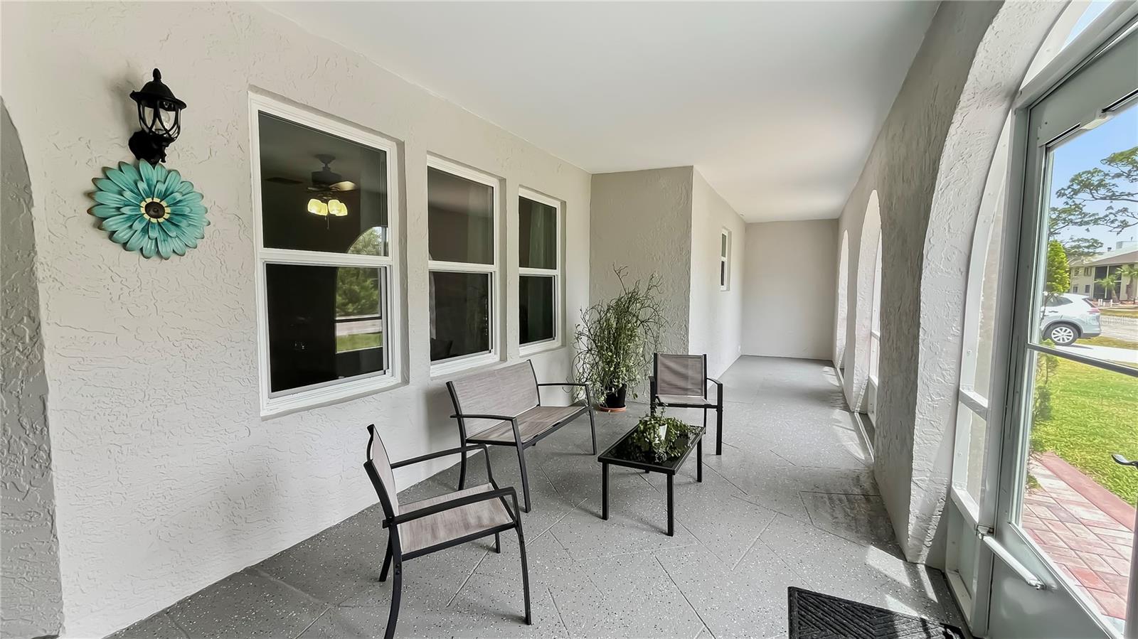 Image 31 of 35 For 22498 Westchester Boulevard