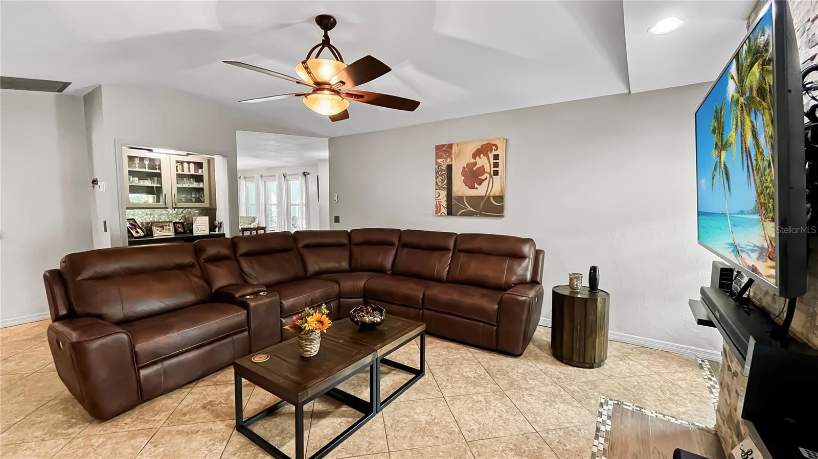 Image 5 of 35 For 22498 Westchester Boulevard