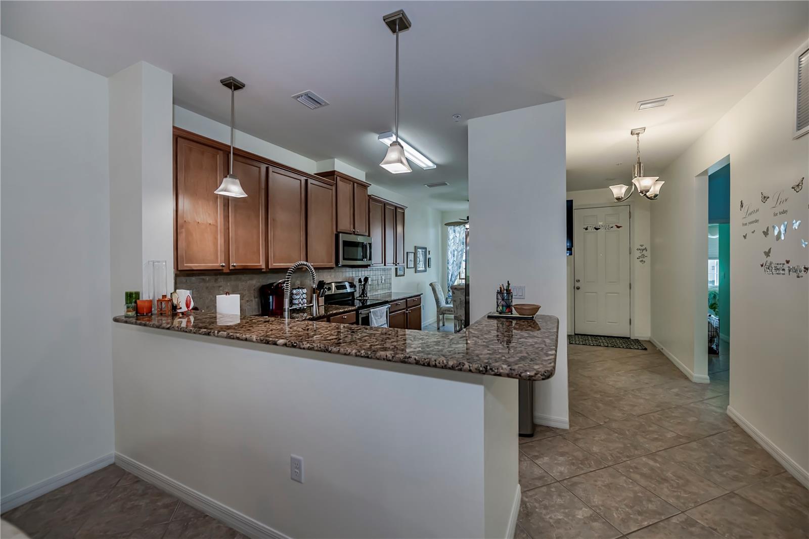 Image 18 of 49 For 15050 Sandpiper Preserve Boulevard 101