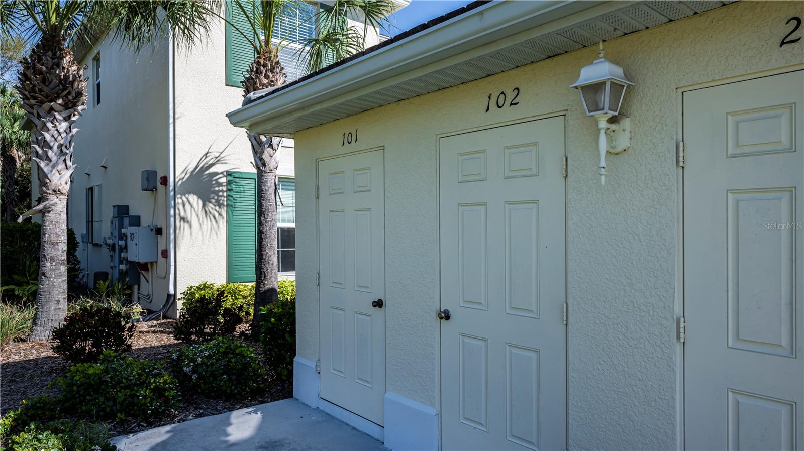 Image 38 of 49 For 15050 Sandpiper Preserve Boulevard 101