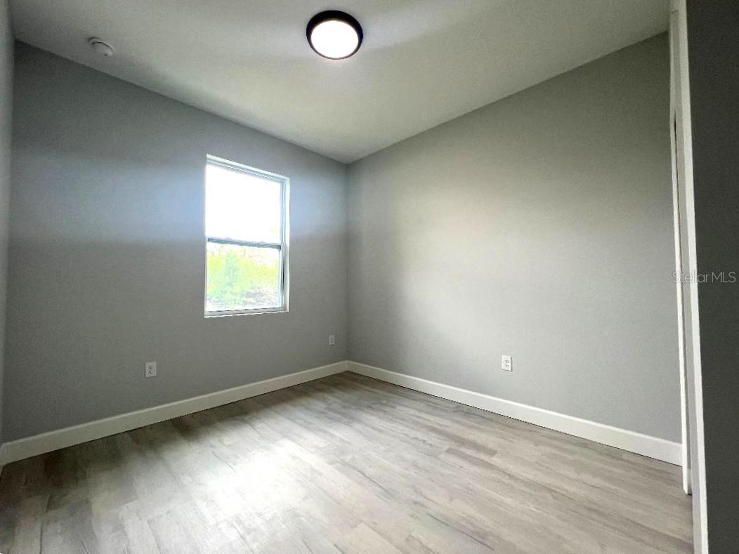 Image 15 of 38 For 3045 Montgomery Drive