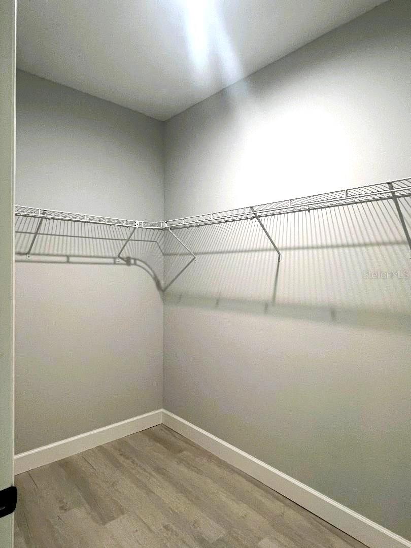 Image 21 of 38 For 3045 Montgomery Drive