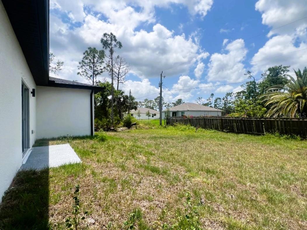 Image 30 of 38 For 3045 Montgomery Drive