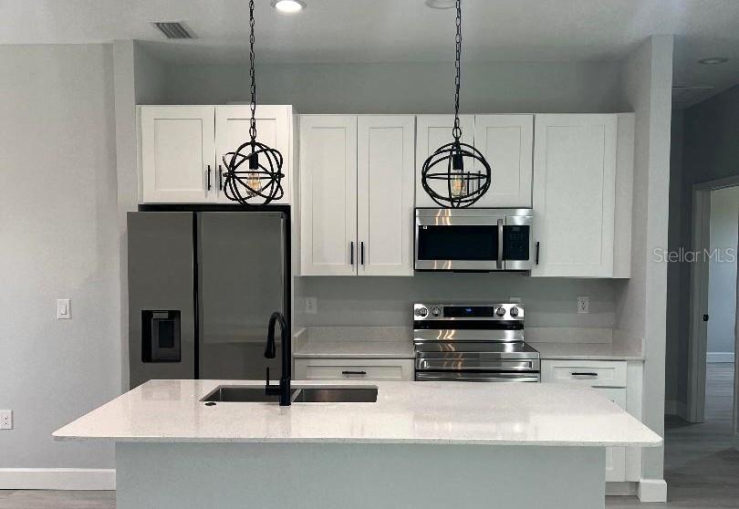 Image 8 of 38 For 3045 Montgomery Drive