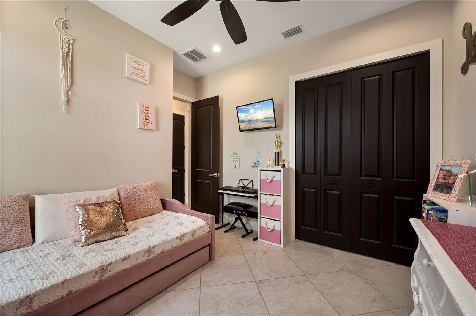 Image 37 of 83 For 3527 8th Terrace
