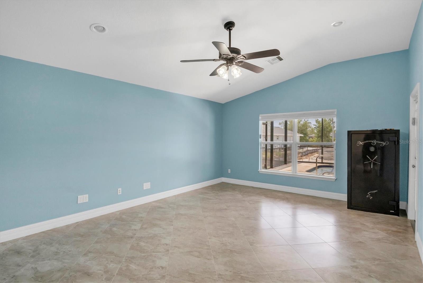 Image 11 of 31 For 8183 Deland Street