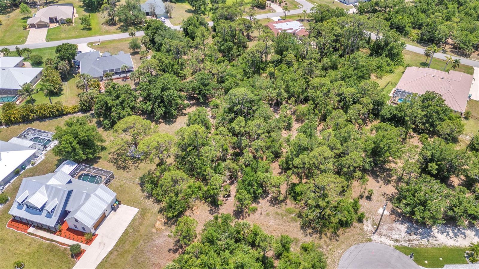 Image 3 of 5 For 25061 Kimberly Court