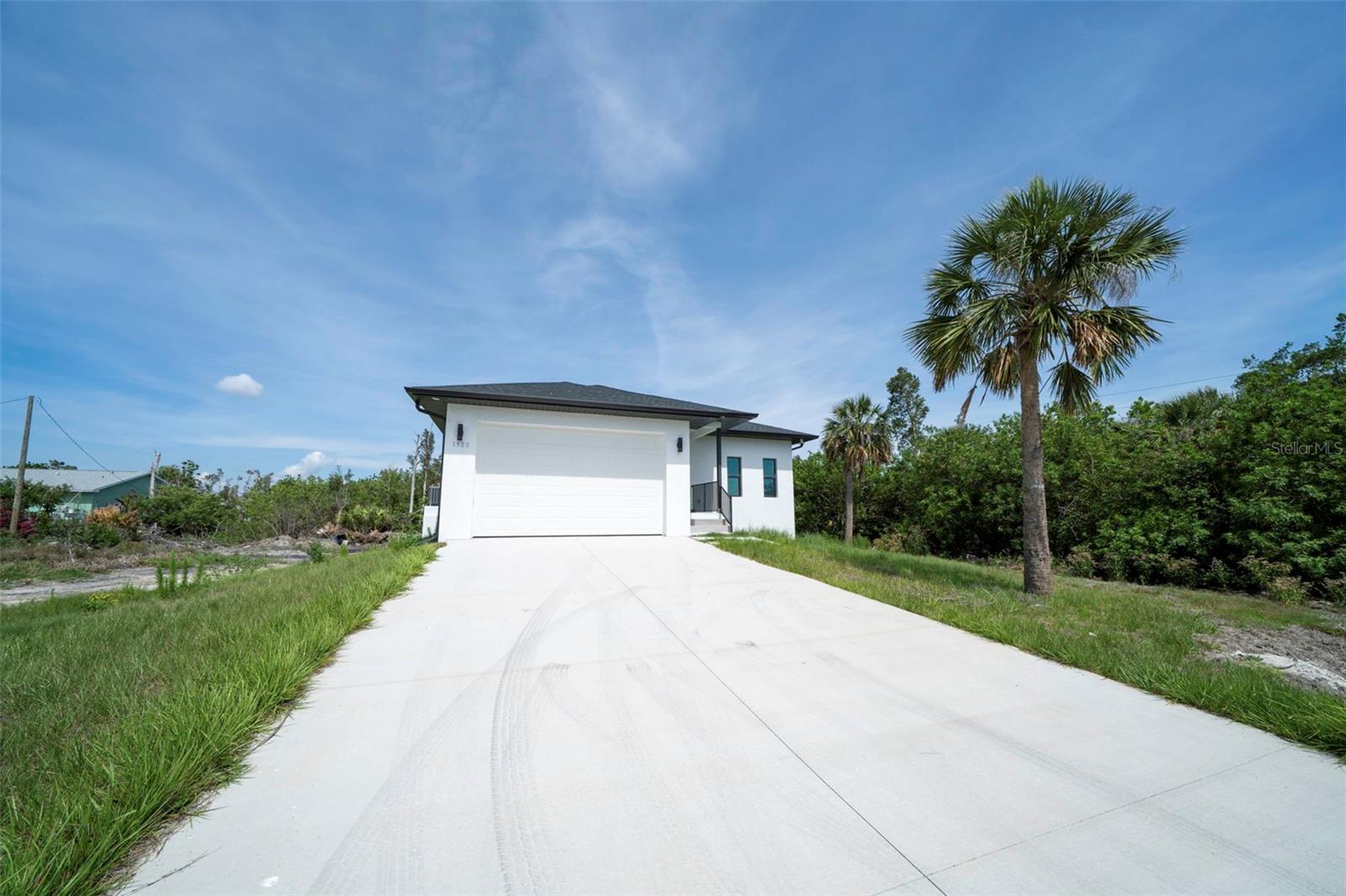 Image 3 of 41 For 3920 Wisteria Place