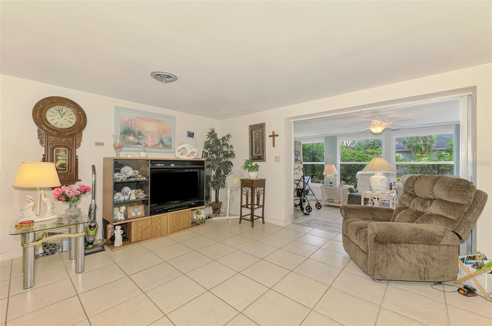 Image 5 of 48 For 12018 Saragossa Lane