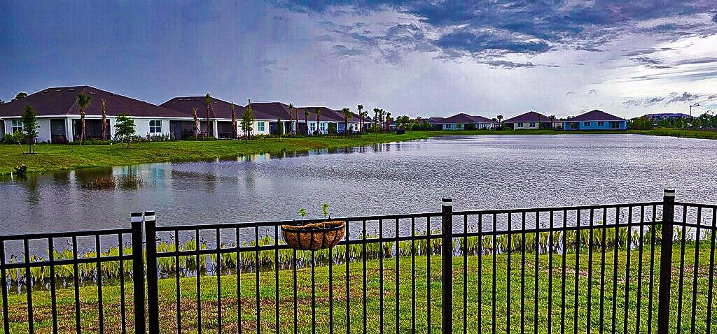 Image 3 of 30 For 16909 Caracara Place