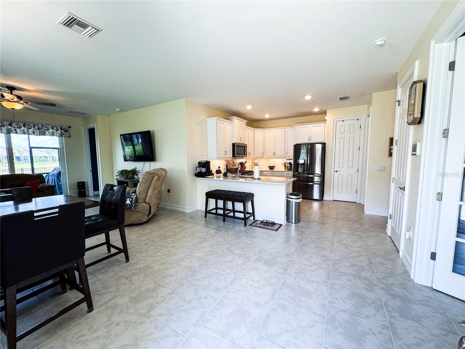Image 6 of 30 For 16909 Caracara Place
