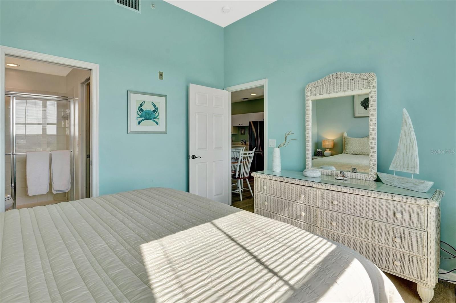 Image 23 of 34 For 2090 Matecumbe Key Road 1708