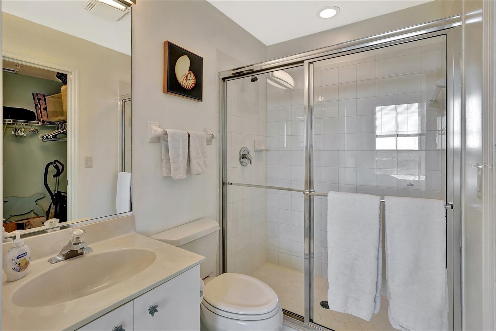 Image 25 of 34 For 2090 Matecumbe Key Road 1708