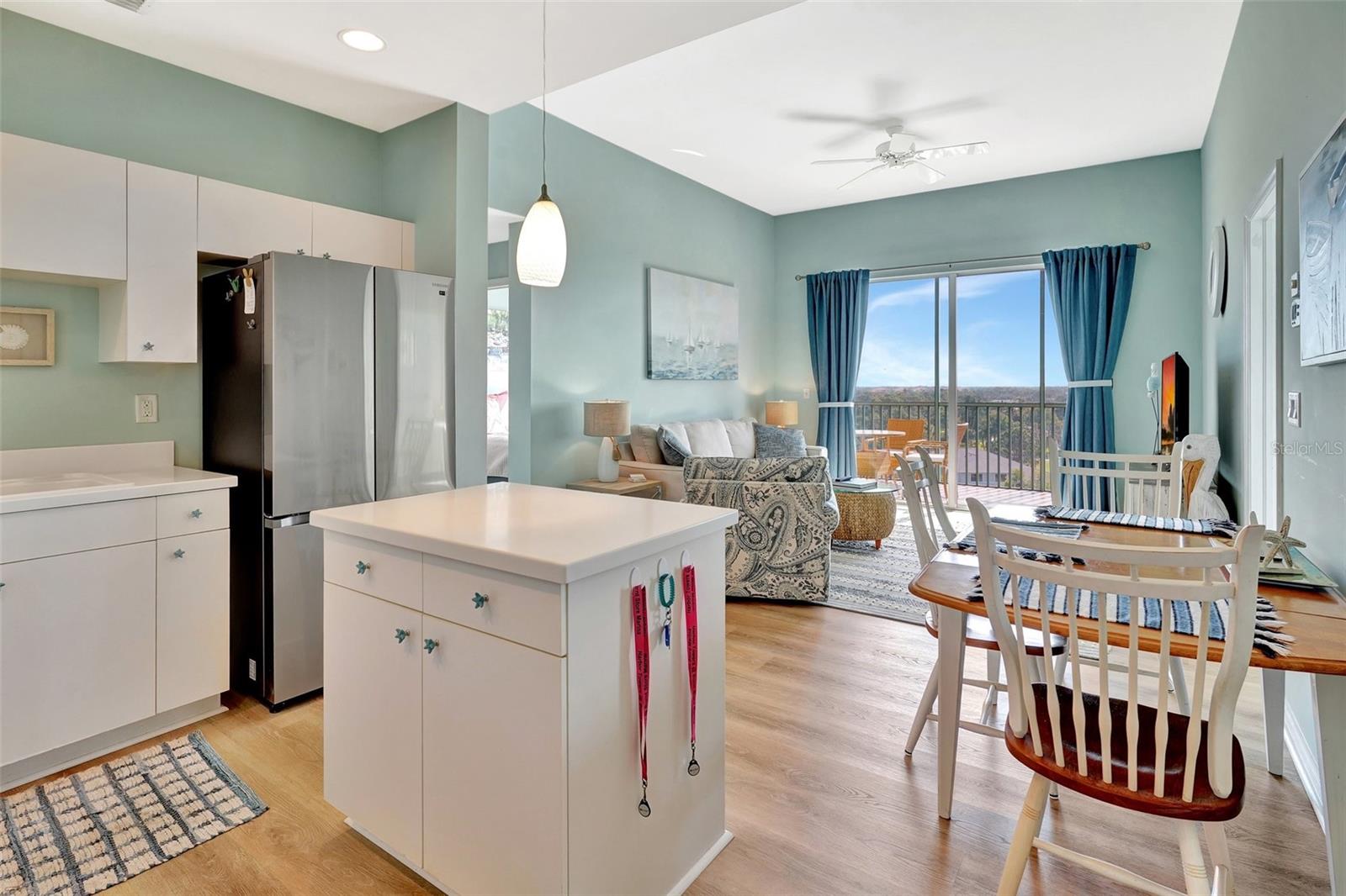 Image 6 of 34 For 2090 Matecumbe Key Road 1708