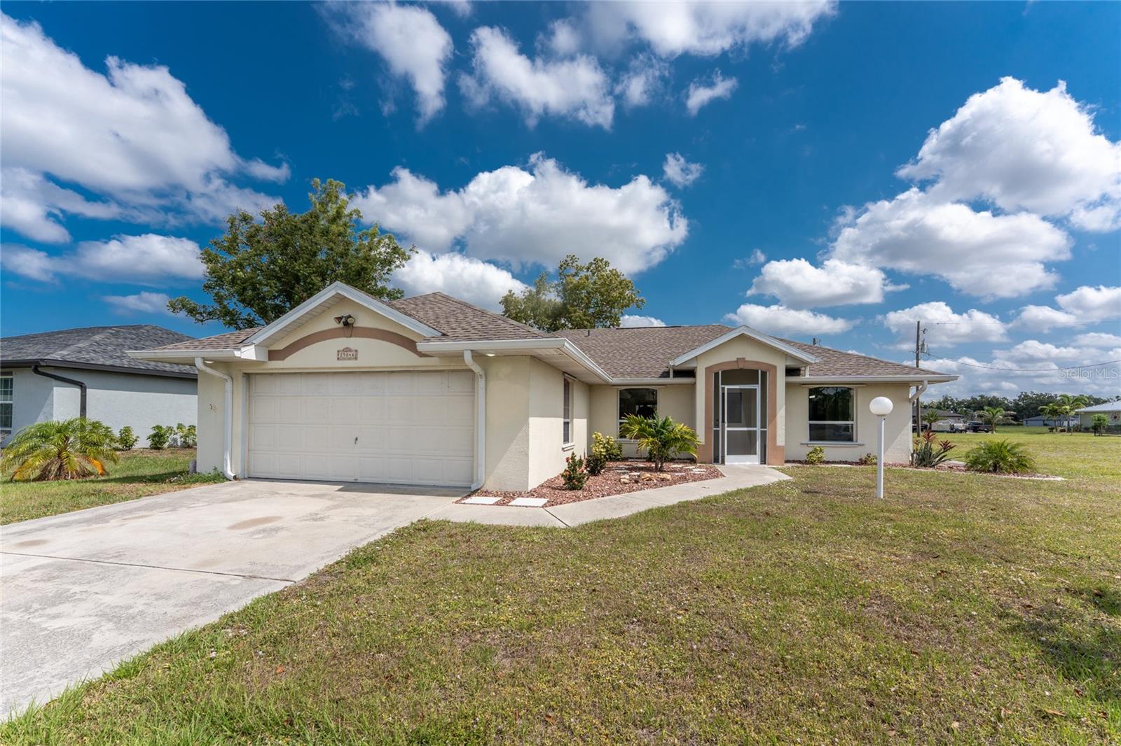 Image 40 of 55 For 25046 Doredo Drive