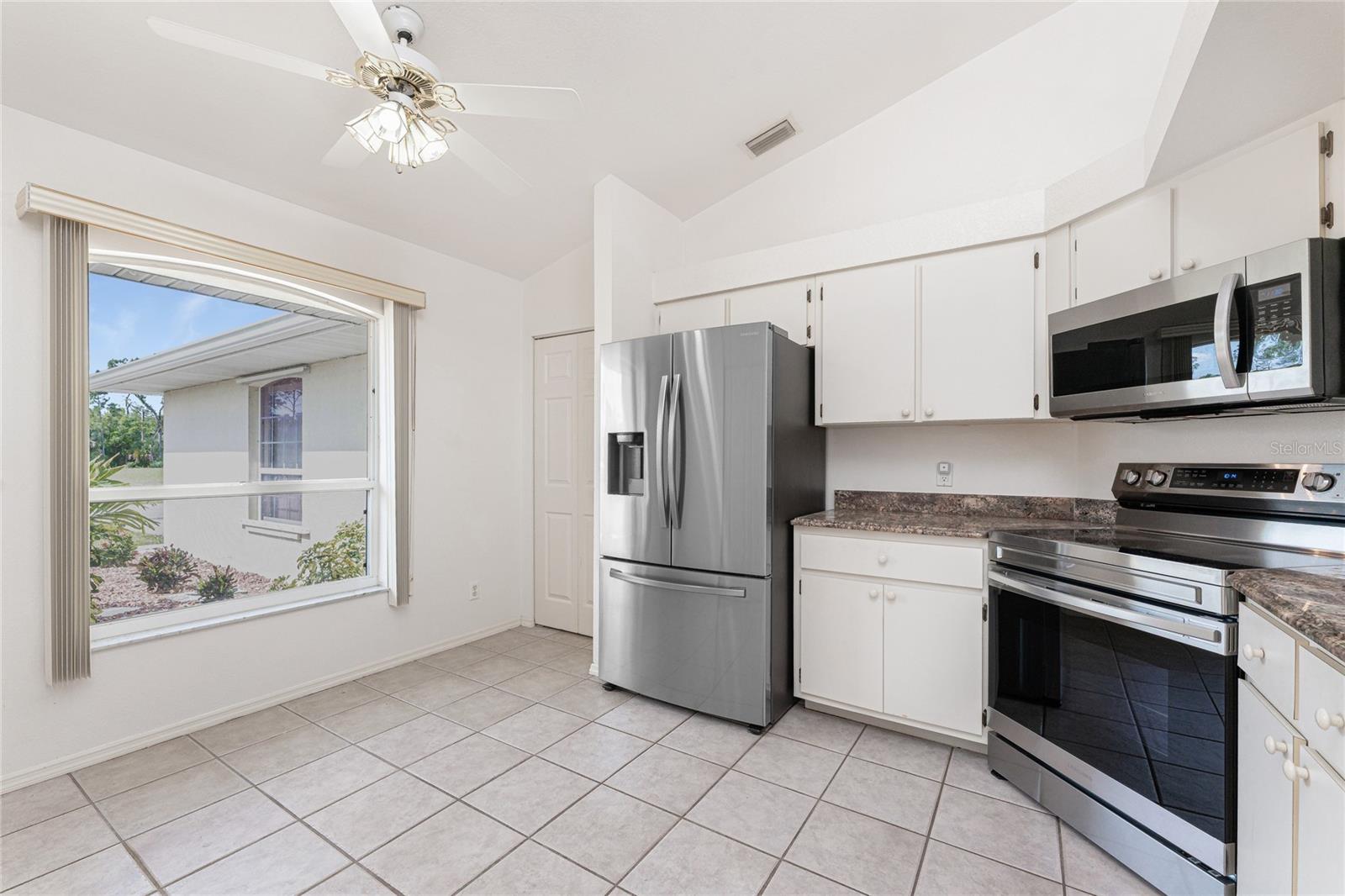 Image 6 of 55 For 25046 Doredo Drive