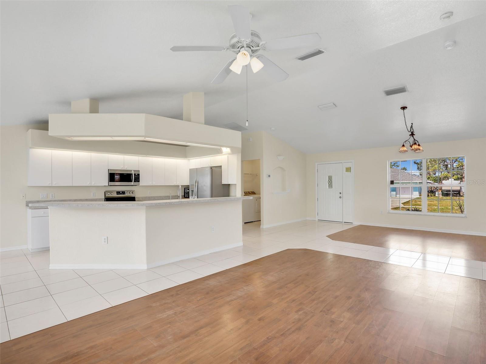 Image 11 of 41 For 5331 Citadel Road
