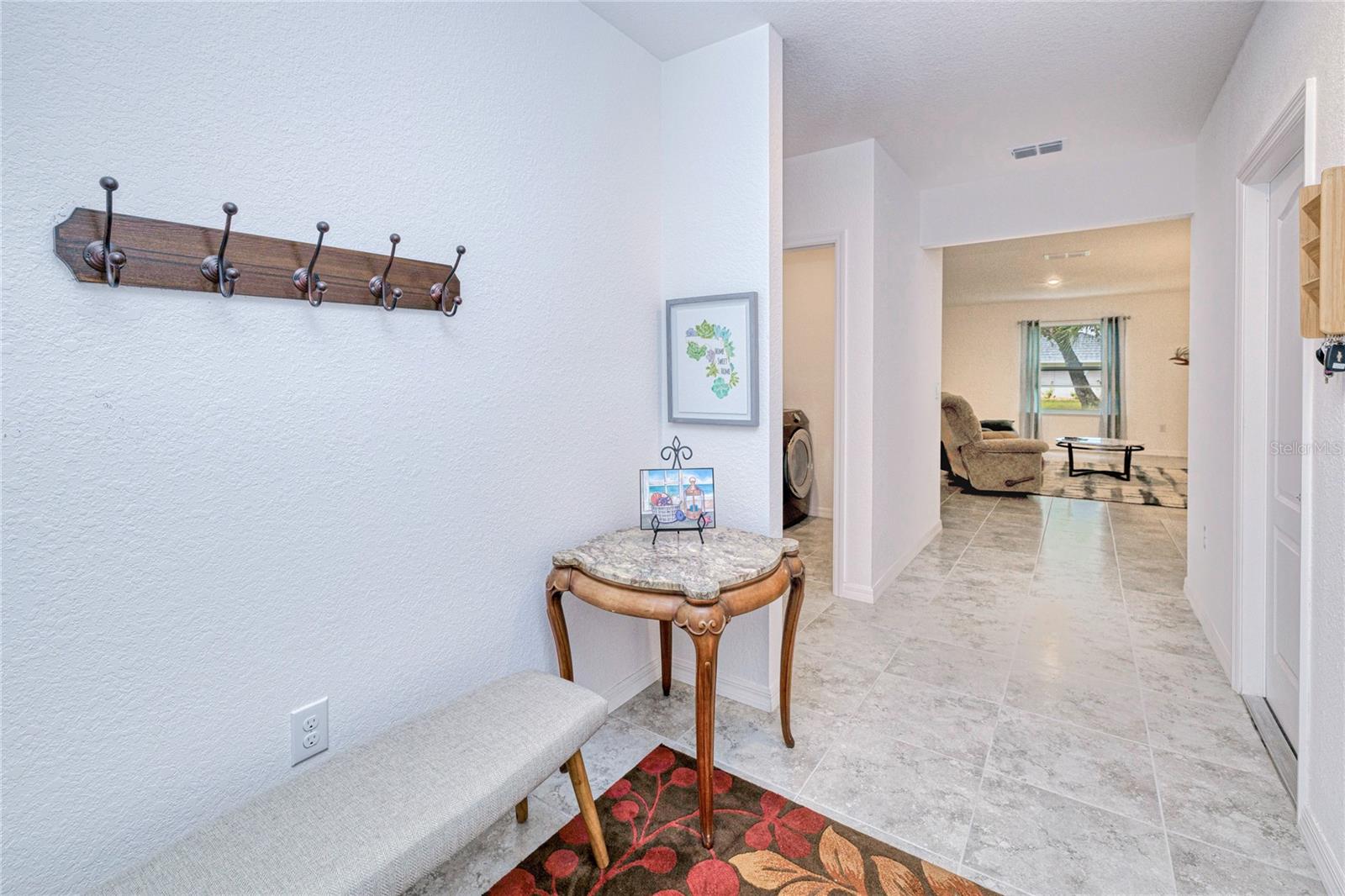 Image 10 of 39 For 25324 Aysen Drive
