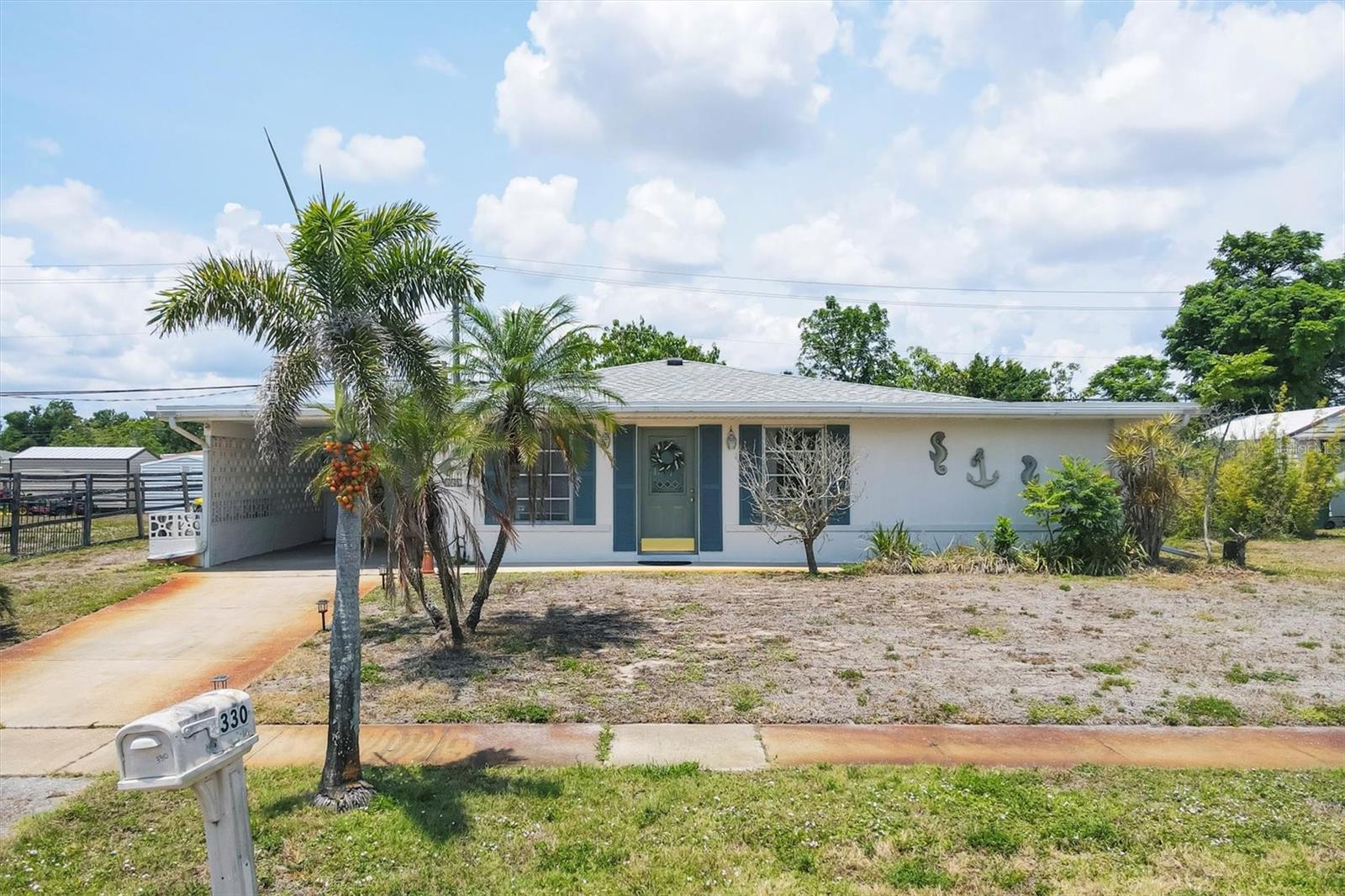 Image 2 of 35 For 330 Lasayette Drive Ne