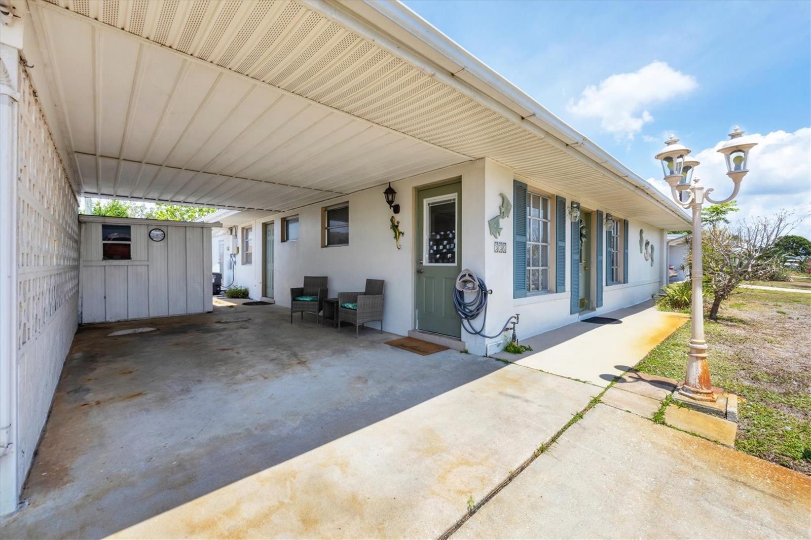 Image 4 of 35 For 330 Lasayette Drive Ne