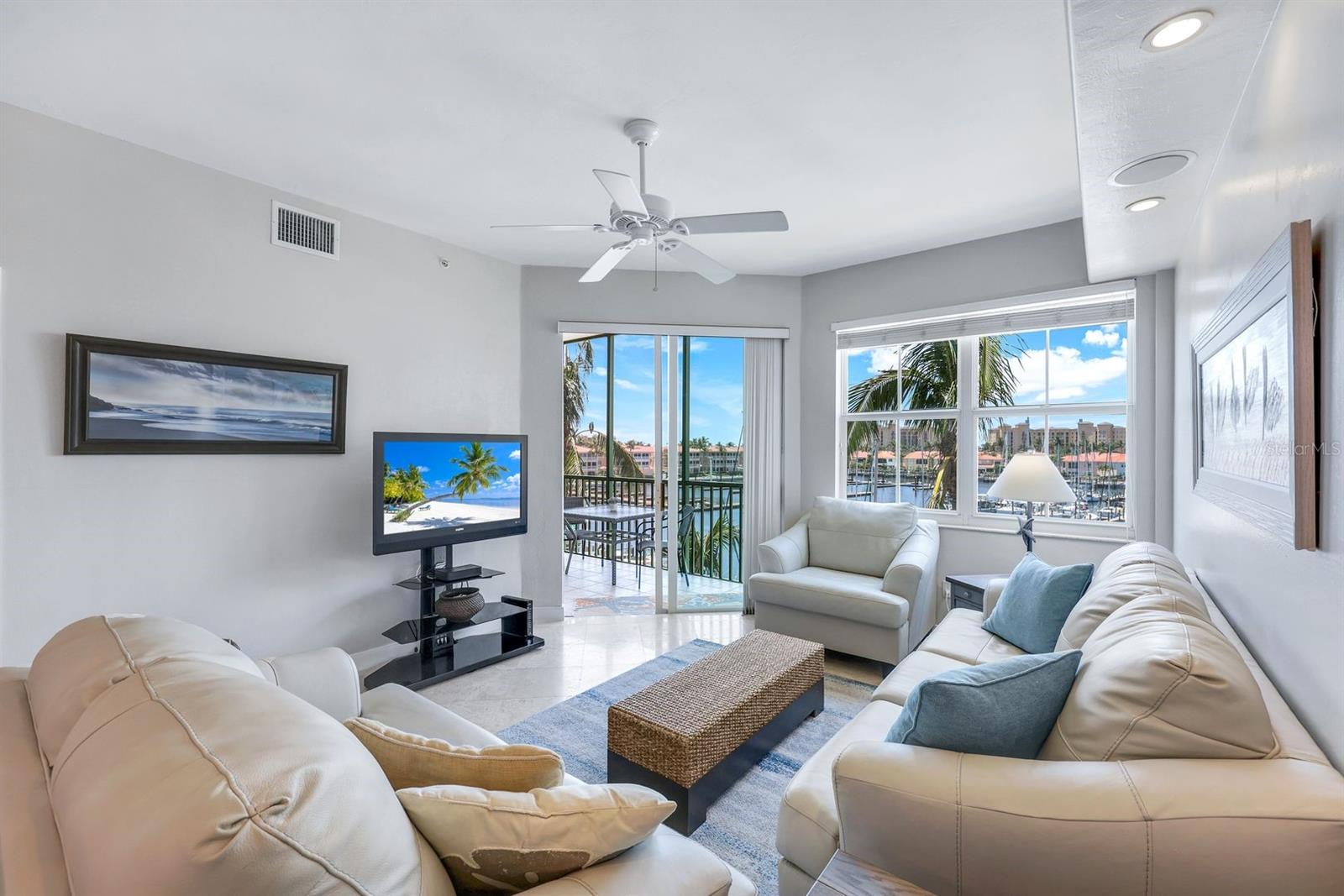 Image 10 of 28 For 2090 Matecumbe Key Road 1404