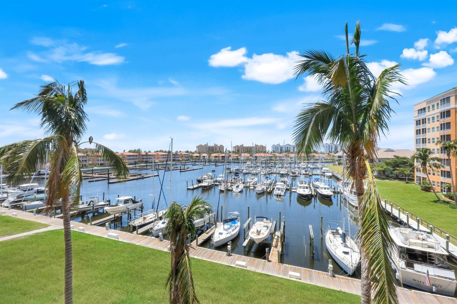 Image 23 of 28 For 2090 Matecumbe Key Road 1404