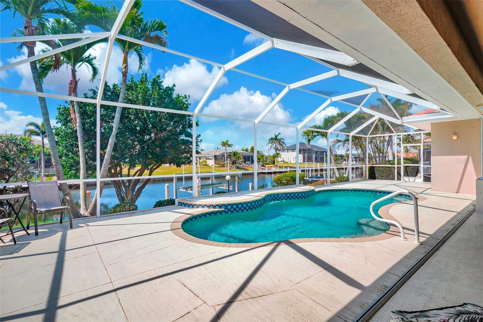 Image 17 of 26 For 2833 La Mancha Court