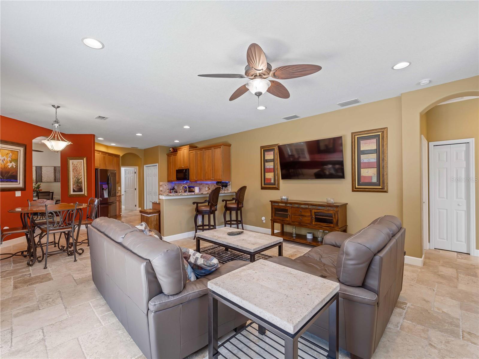 Image 17 of 57 For 11982 Granite Woods Loop