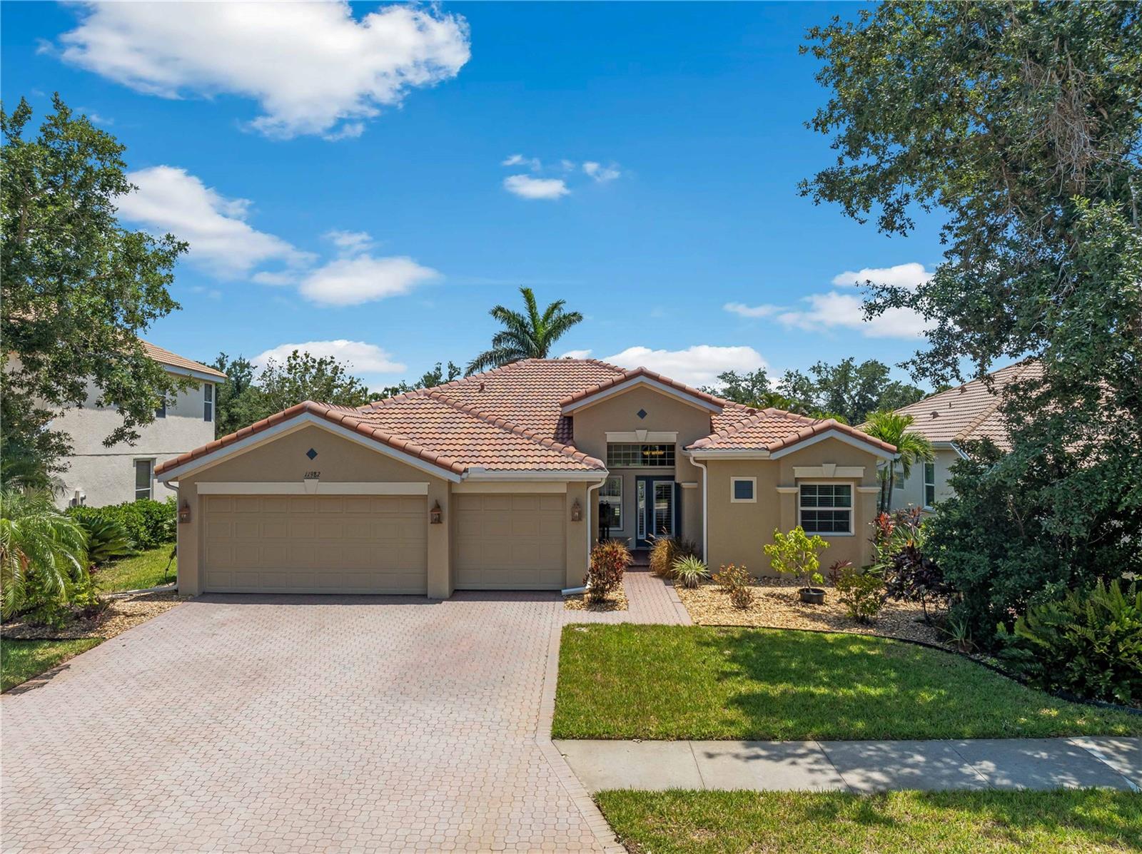Image 2 of 57 For 11982 Granite Woods Loop
