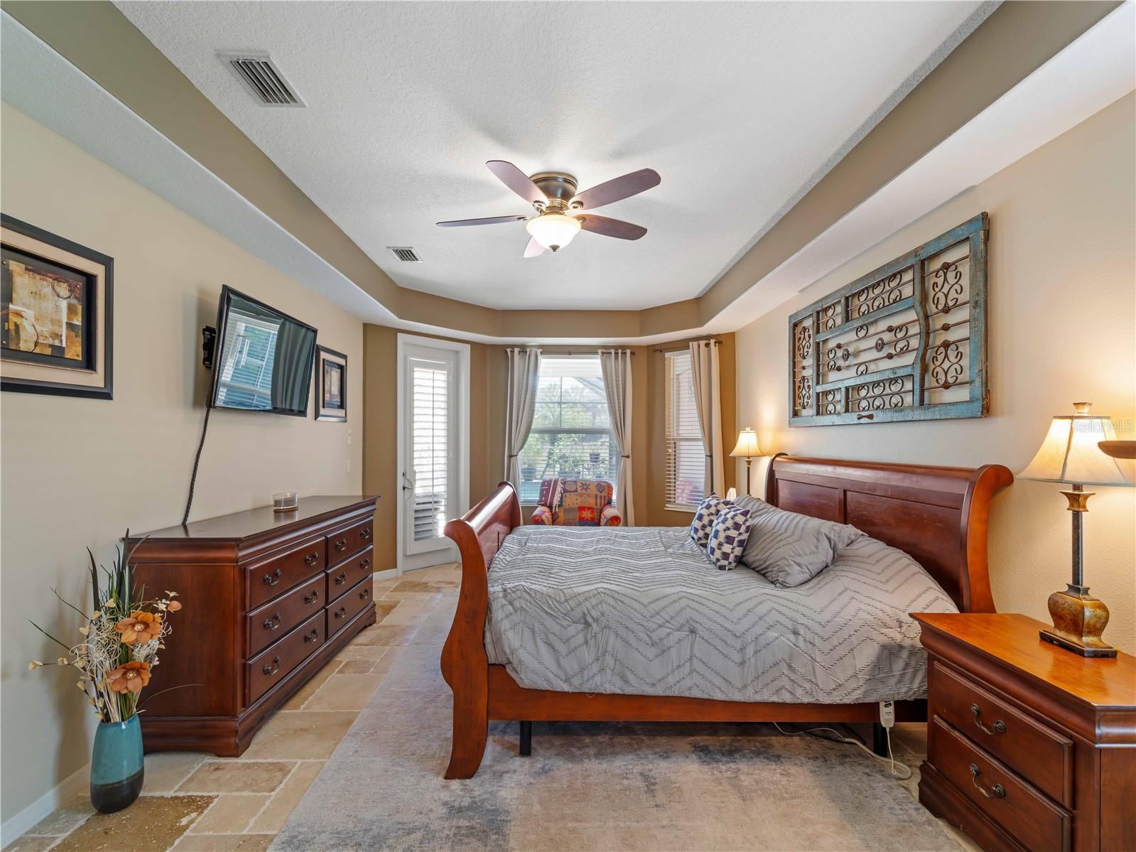 Image 21 of 57 For 11982 Granite Woods Loop