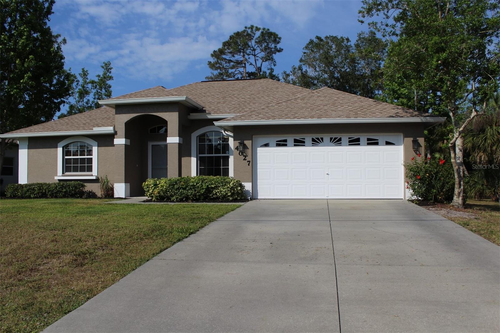 Image 2 of 35 For 4027 Quaker Lane